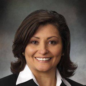 Meet your Posher, Vanessa